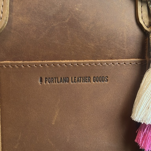 PLG Dakota Lola crossbody zipper tote 👜 🤎🤎🤎 - Picture 9 of 12